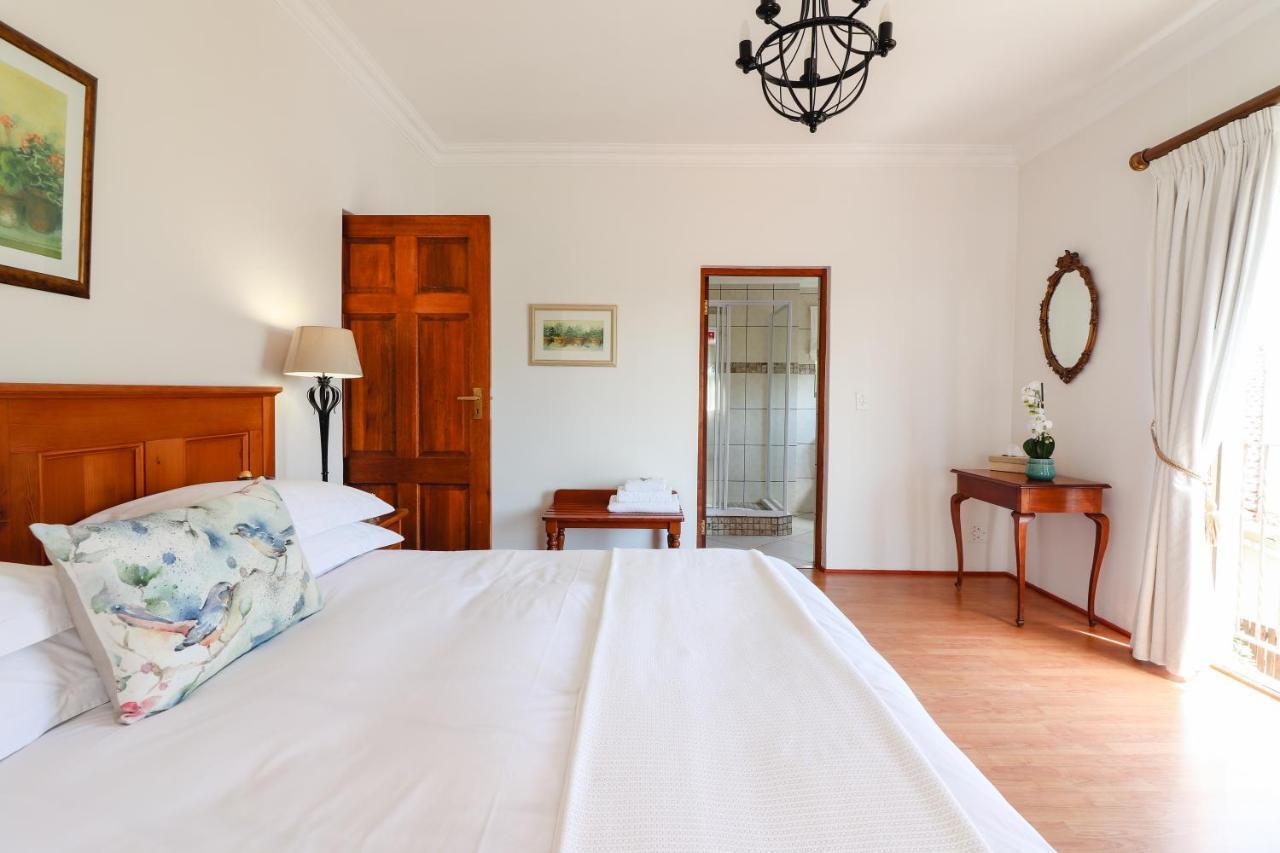 A Tuscan Villa Guest House Фіш-Гоек Екстер'єр фото